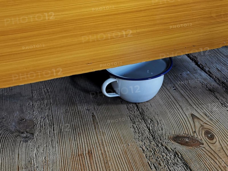 Chamber pot under the bed
