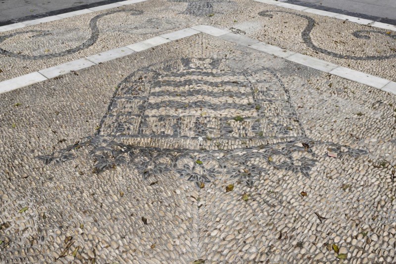 Mosaic as street paving