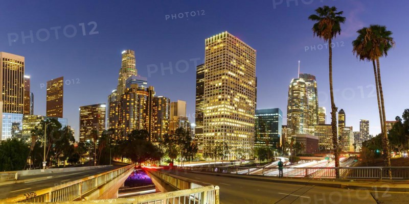 Downtown Los Angeles skyline with skyscrapers in the evening panorama in Los Angeles