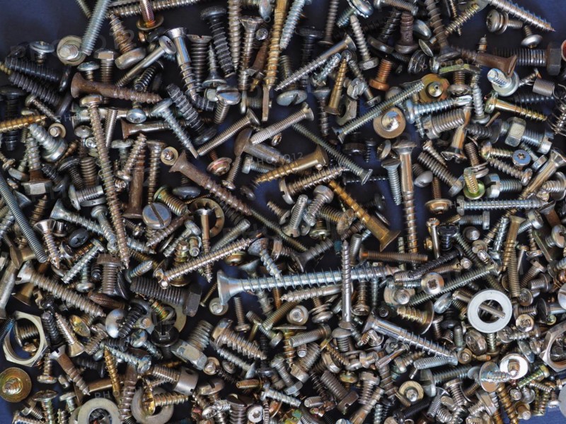 Set of screws