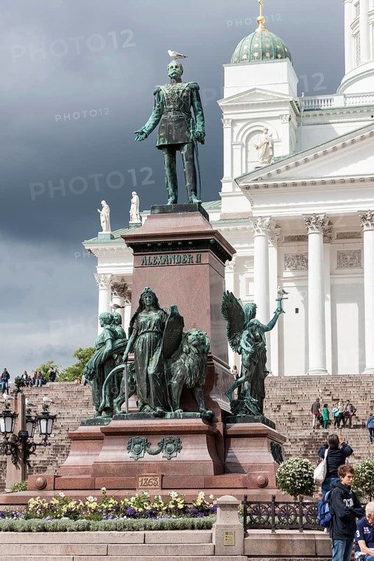 Statue