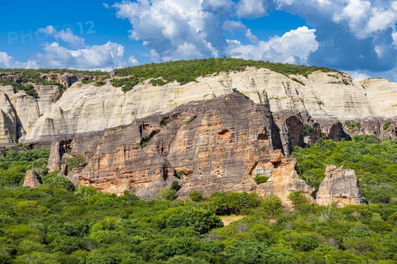 Sandstone cliffs at Pedra Furada