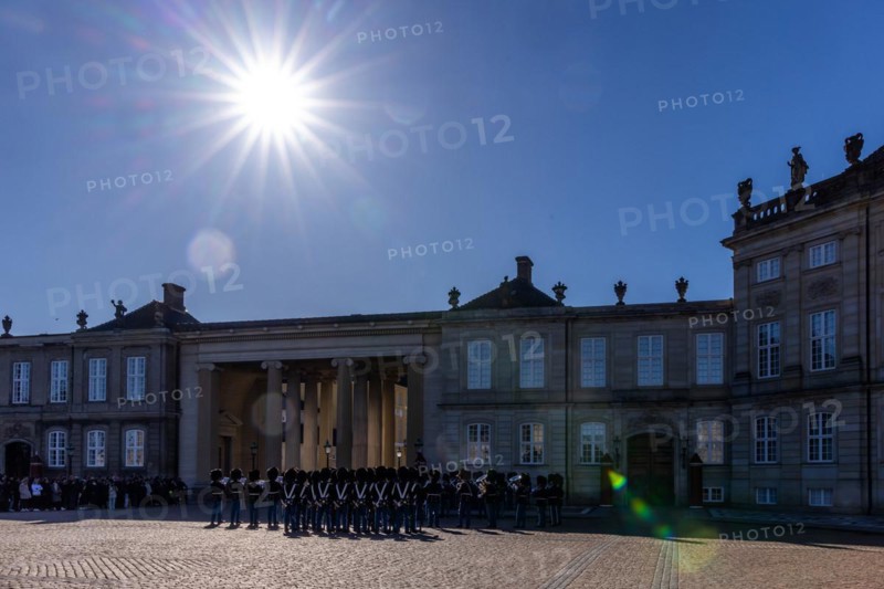 Change of the Royal Bodyguard in front of Rosenborg Castle