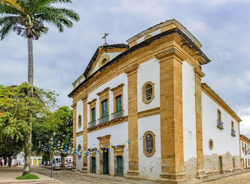 Famous churches in downtown of the ancient and historic city of Paraty on the south coast of the state of Rio de Janeiro founded in the 17th century