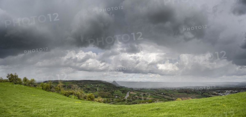 Thundershowers pass over the Hegau