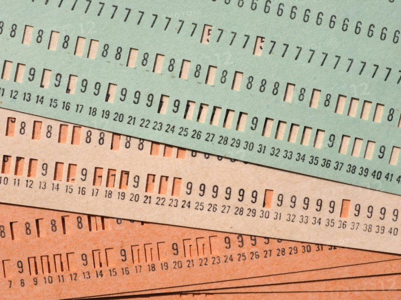 Green punched card for programming