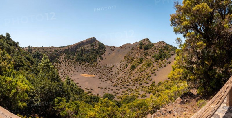 Panoramic of the Fireba volcano from La Llania park in El Hierro