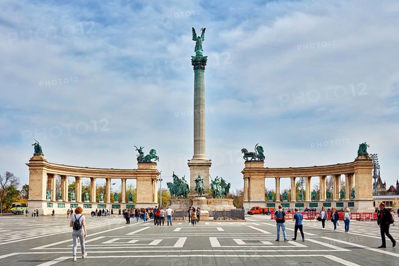 Heroes Square