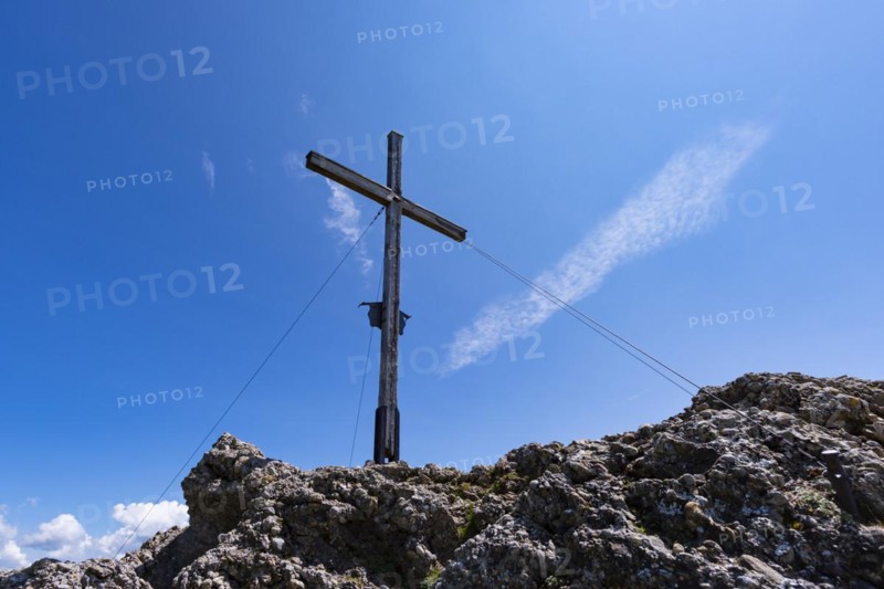 Summit cross on the Baerenkoepfle