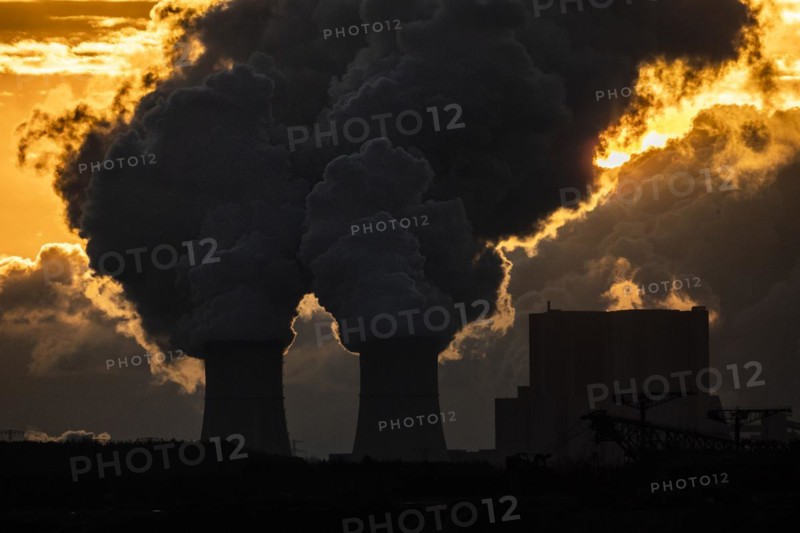 The Schwarze Pumpe coal-fired power plant stands out against the rising sun