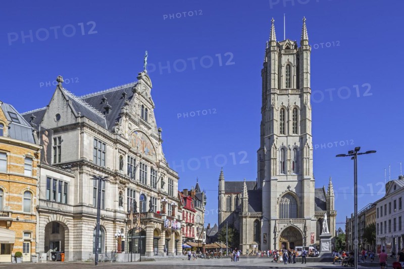 Saint-Bavo's square showing the Royal Dutch Theatre and the St-Bavo's cathedral