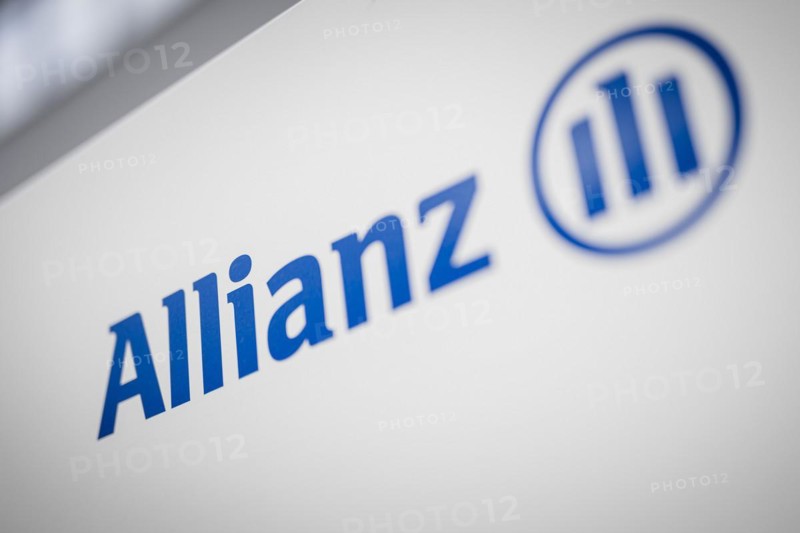 The Allianz company logo at their site in Berlin. 04.02.2022.
