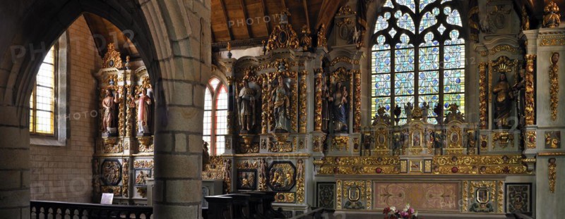 Altar and Baroque retable of the chapel at Sainte-Marie-du-Menez-Hom