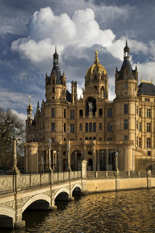 Schwerin Castle with the Castle Bridge to the Castle Island