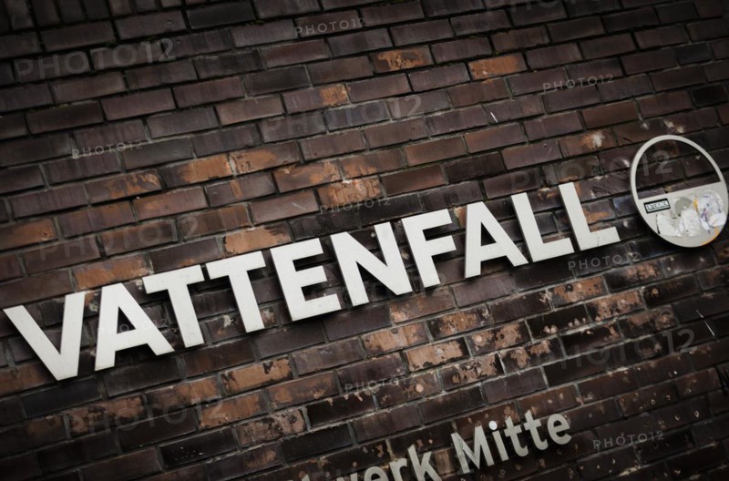 The lettering of the Vattenfall company at their site in Berlin. 04.02.2022.