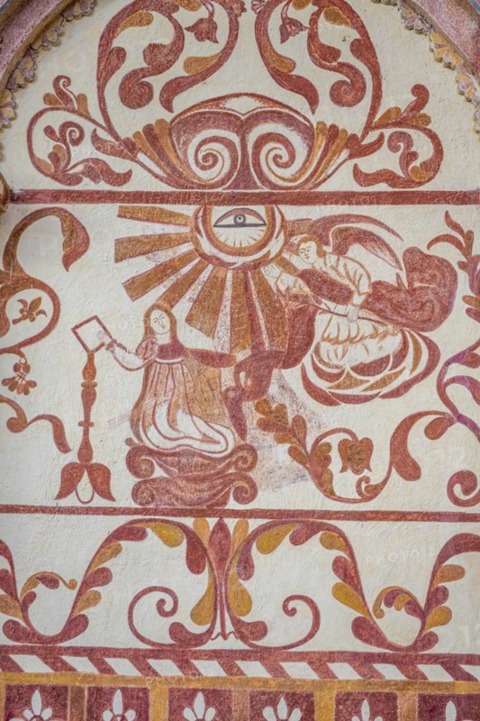 Painted fron portal