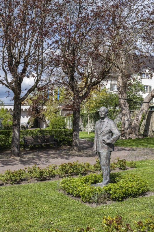 Bronze figure in the town garden of Werner Messmer