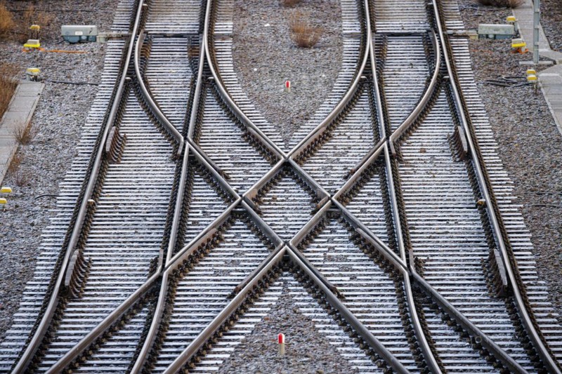 A crossing of two tracks