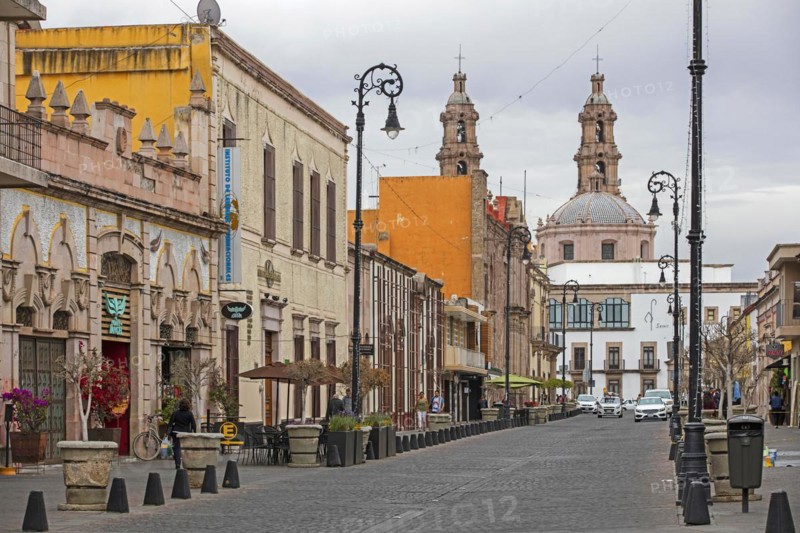 Cafes and shops in the colonial city centre of Aguascalientes