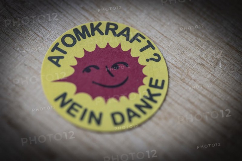 Nuclear Power No Thanks Sticker