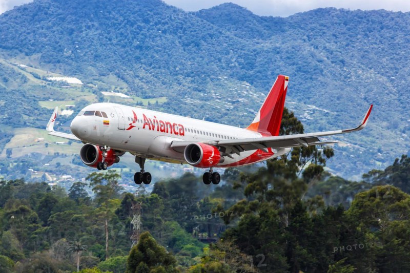 An Avianca Airbus A320 aircraft with registration number HK-5273 at Medellin Rionegro Airport