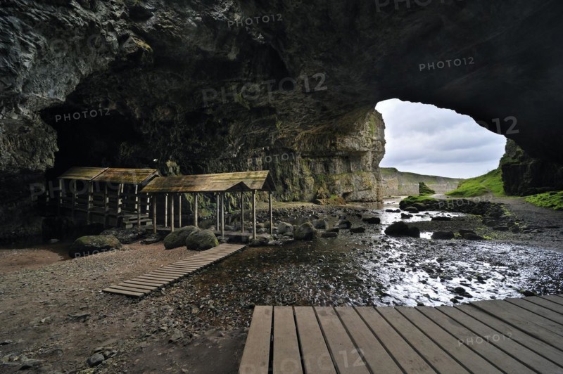 Entrance of Smoo Cave