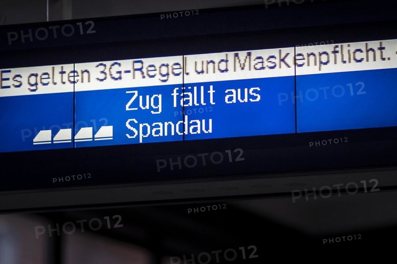 A display to comply with the 3G proof