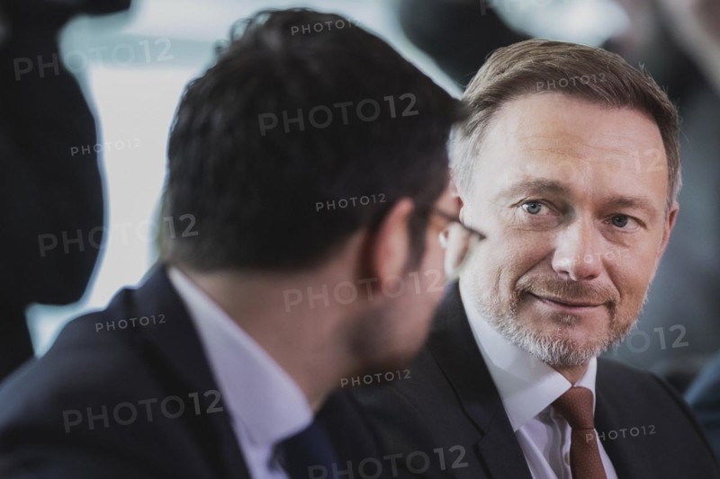 (L-R) Marco Buschmann (FDP), Federal Minister of Justice, and Christian Lindner (FDP), Federal Minister of Finance, recorded during the weekly meeting of the Cabinet in Berlin, 03.05.2023., Berlin, Germany, Europe