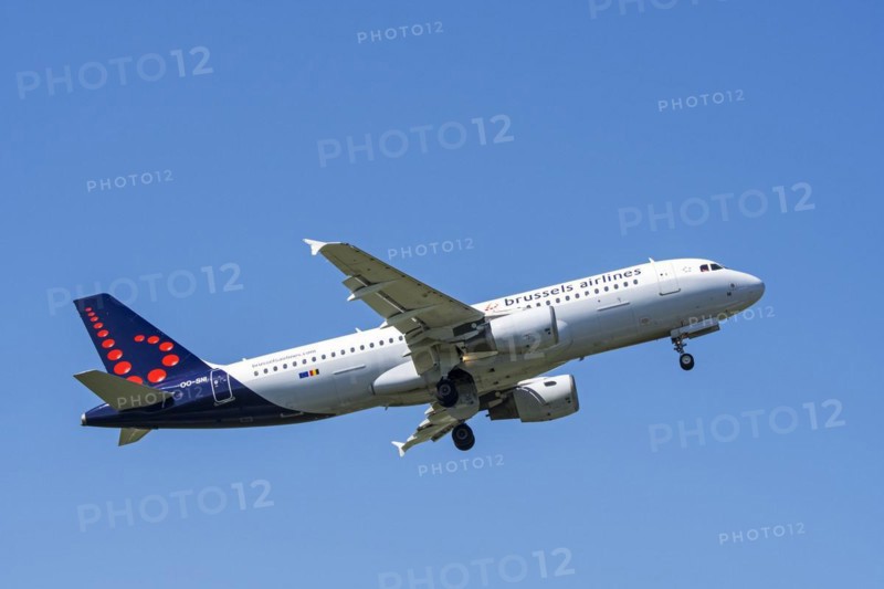 Airbus A320-214