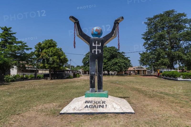 Monument at the Unesco site Kunta Kinteh or James island