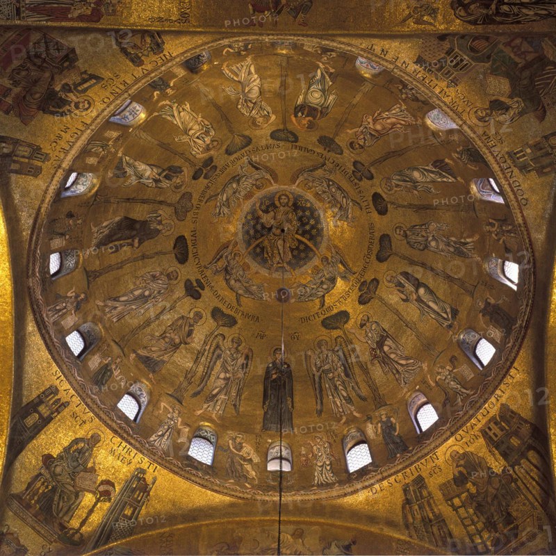 Golden mosaic dome in the Basilica di San Marco