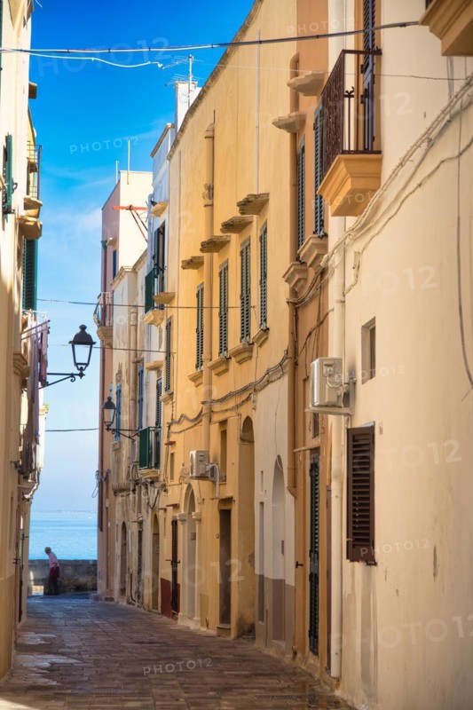 Alley in the old town of Gallipoli
