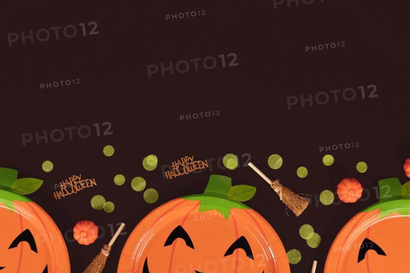 Halloween orange pumpkin paper plates