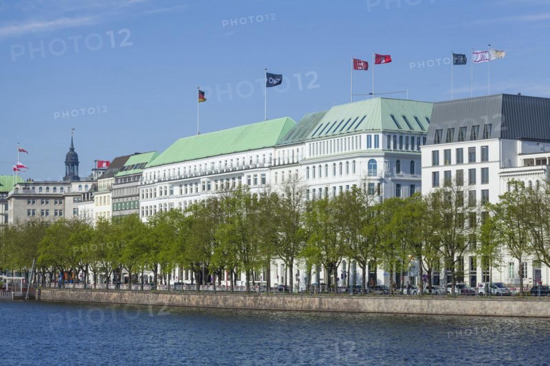 Inner Alster Lake with Fairmont Hotel Vier Jahreszeiten