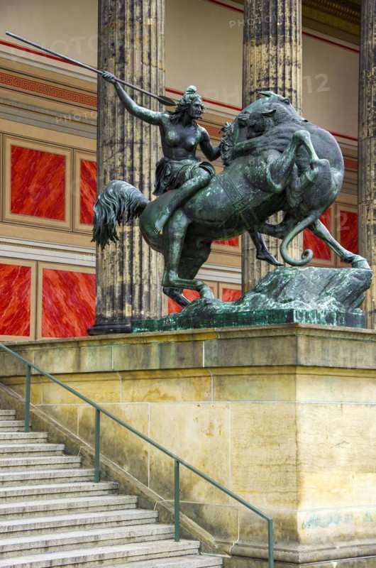 Bronze sculpture of a mounted Amazon