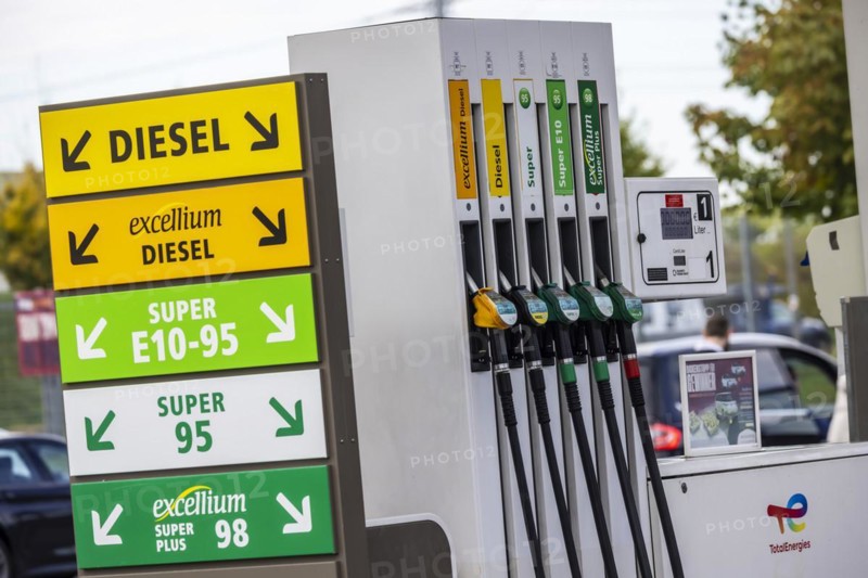 Petrol pump