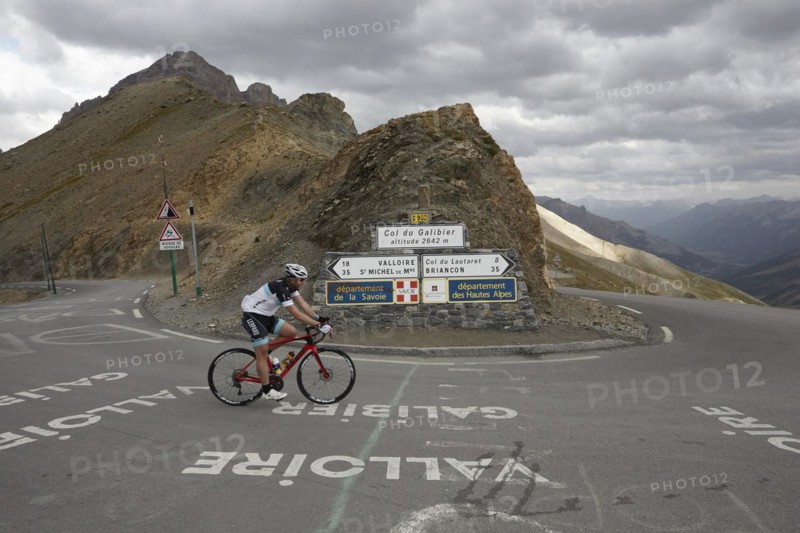 Cyclists on the Col du Galibier