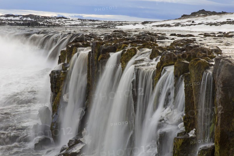 Selfoss waterfall on the river Joekulsa a Fjoellum in in the Joekulsargljufur canyon in winter