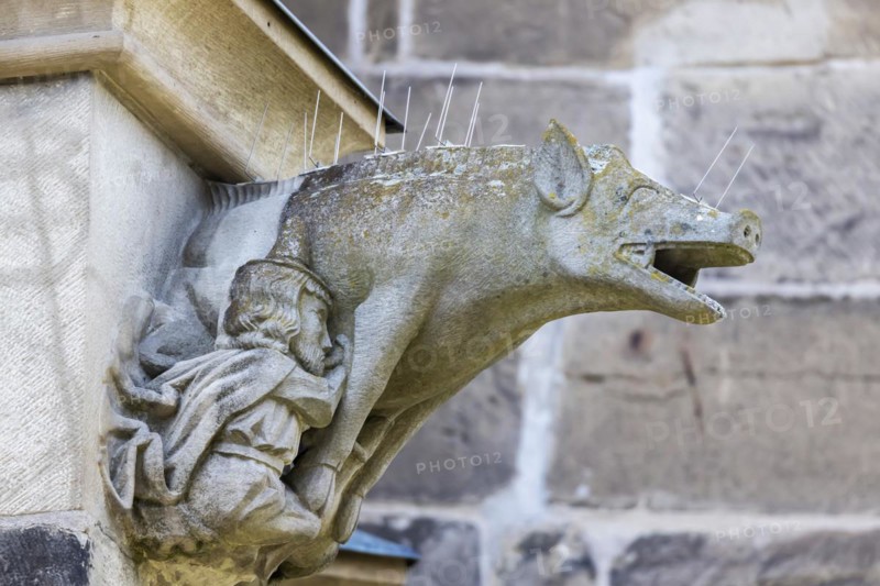 Anti-Semitic sculpture of a Jew sow