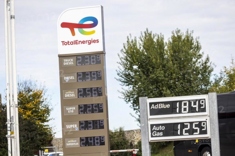 Petrol pump