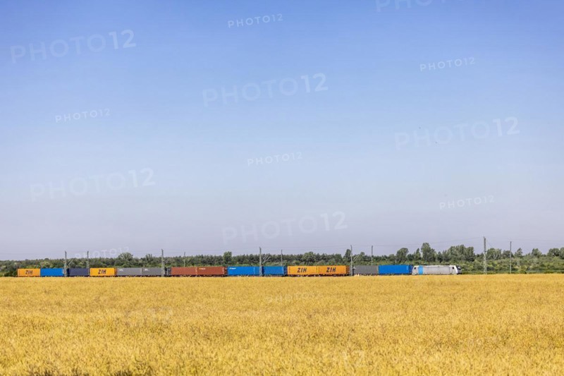 Goods train on an open track near Graefenhainichen