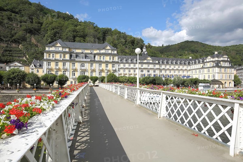 Flower decoration at the Kurbruecke over the Lahn and Hotel spa hotel