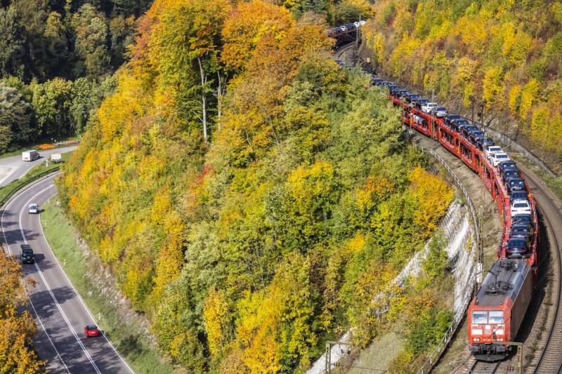 Goods train with new Mercedes cars on the Geislinger Steige
