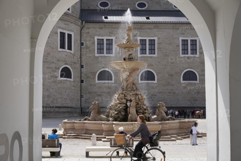 Residenzbrunnen on Residenzplatz