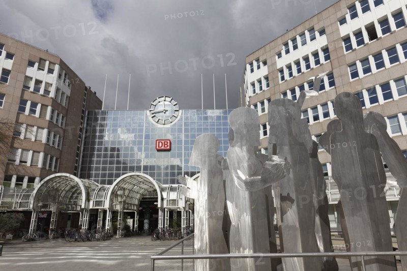 Duesseldorf Central Station East Entrance
