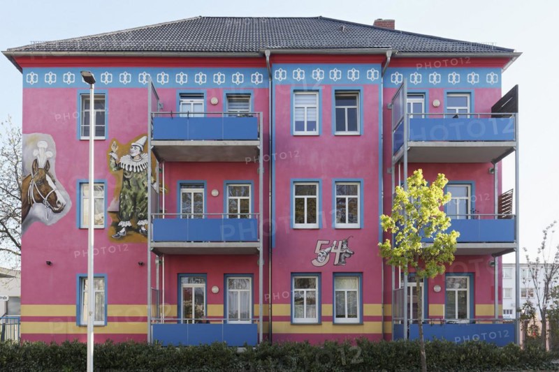 Sarrasani House