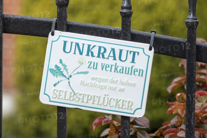 Joking sign offers weeds for sale