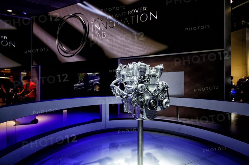 Jaguar sports car engine