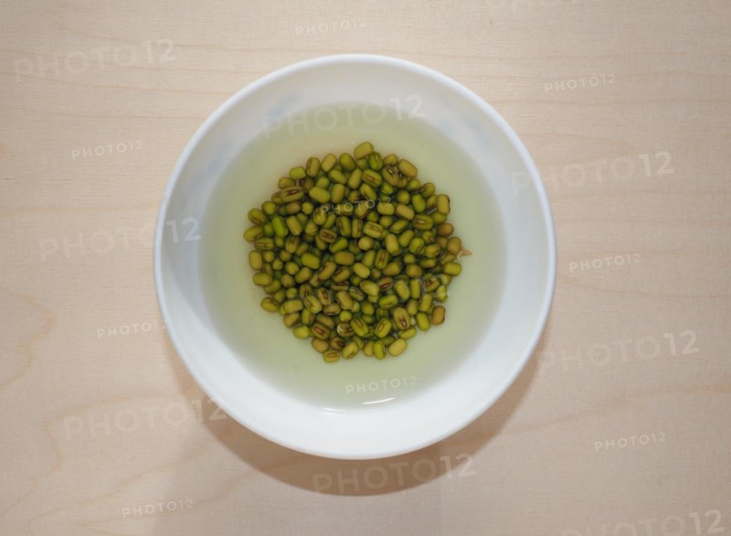 Adzuki beans in a bowl