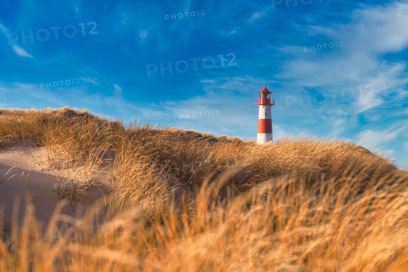List-Ost lighthouse on the elbow